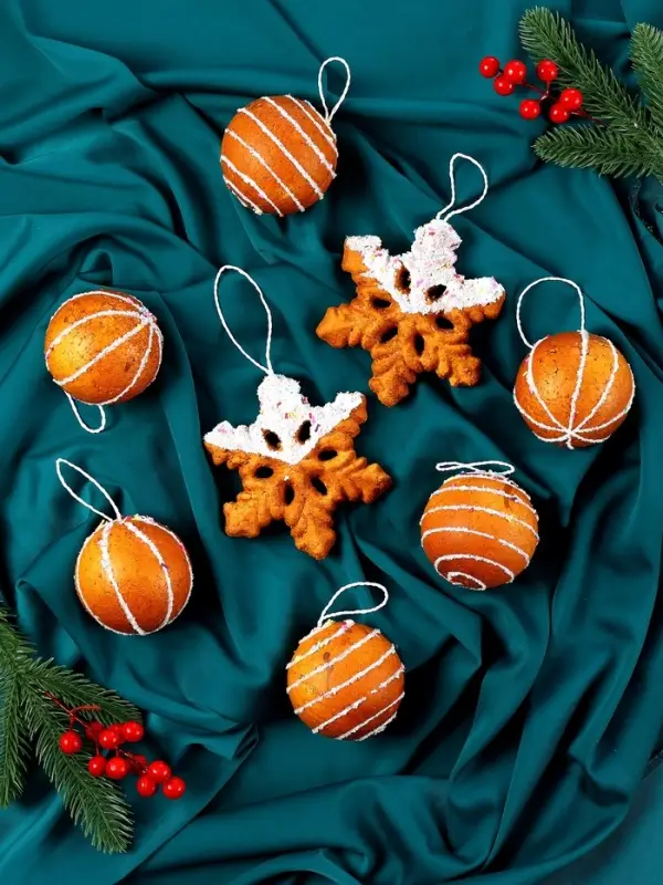 Набор украшений пластик 8 шт "Печенье" d-8 см и 11 см, коричневый