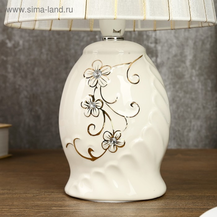 Лампа настольная Лампа настольная "Золотое цветение" 1хЕ14 40Вт 20х20х32 см RISALUX