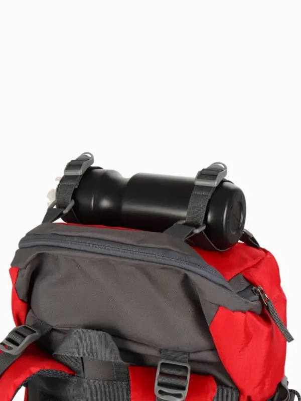Рюкзак тур 65+5л, 30*20*53, отдел на шнурке, 5нар+2вн кармана, цвет красный