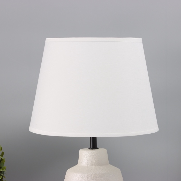 Лампа настольная Лампа настольная "Лили" 1х40Вт Е27 жемчуг 25х25х38,,5см