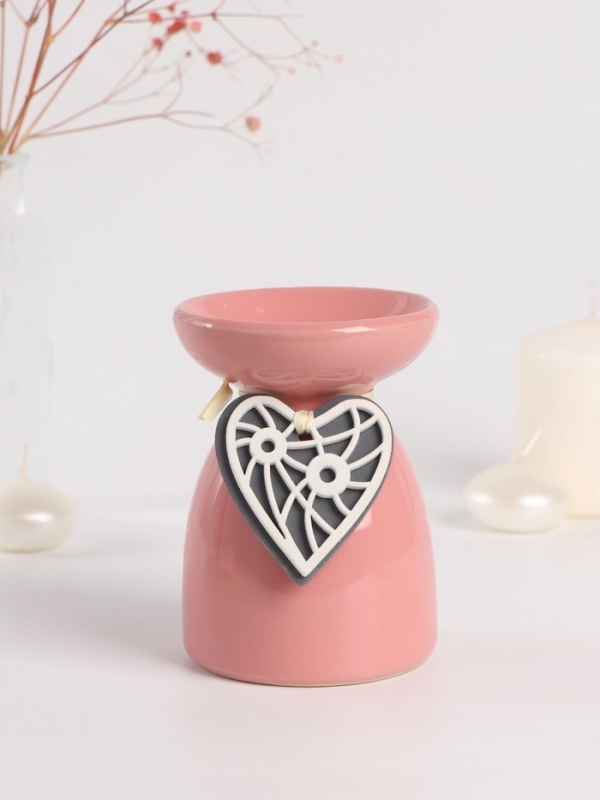 Аромалампа керамика Аромалампа керамика "Резное сердце" розовая 8х8х11,2 см