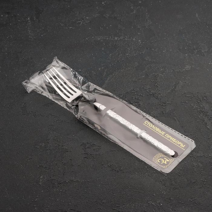 Вилка столовая из нержавеющей стали Magistro «Олин», h=21 см, цвет серебряный Вилка столовая из нержавеющей стали Magistro «Олин», h=21 см, цвет серебряный