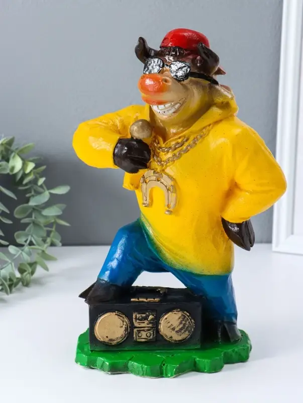 Копилка для денег &laquo;Бык музыкант&raquo;, цветной, 28&times;14&times;12 см