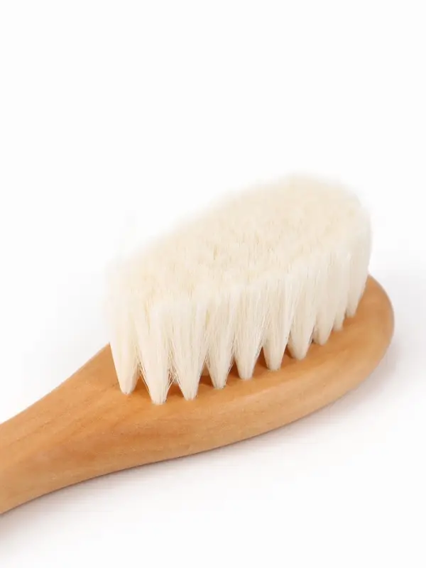 Набор деревянных расчесок детских с натуральной щетиной, 2 шт в коробке, M&B Набор деревянных расчесок детских с натуральной щетиной, 2 шт в коробке, M&B