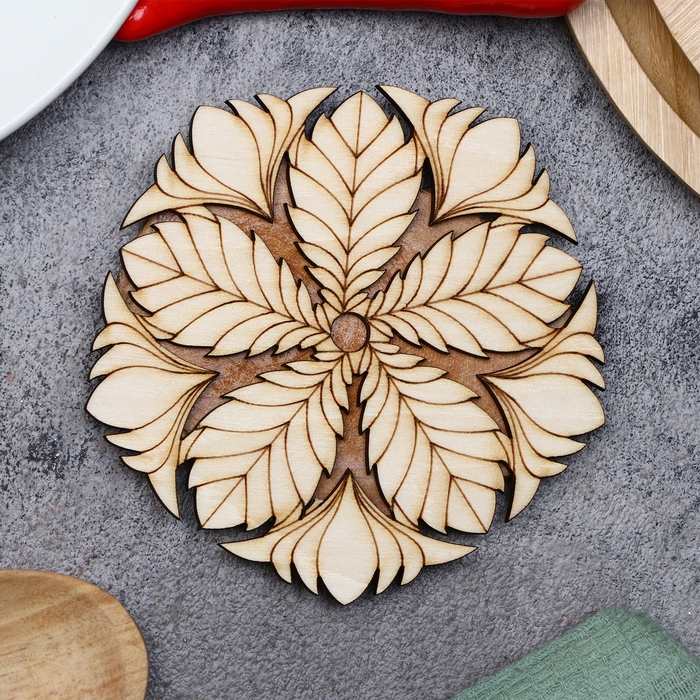 Подставка под горячее «Листья», D=11 см, можжевельник Подставка под горячее «Листья», D=11 см, можжевельник