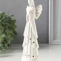 Сувенир керамика "Девушка-ангел в мантии" белый 5,4х3,4х17,7 см