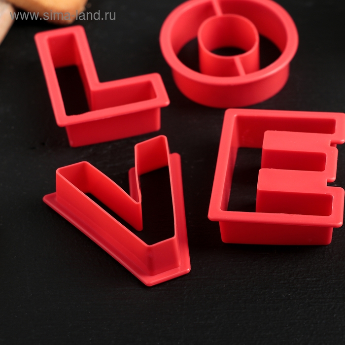 Набор форм для печенья Доляна «Любовь», 4 шт, 6×5,5×1,5 см, цвет красный Набор форм для печенья Доляна «Любовь», 4 шт, 6×5,5×1,5 см, цвет красный