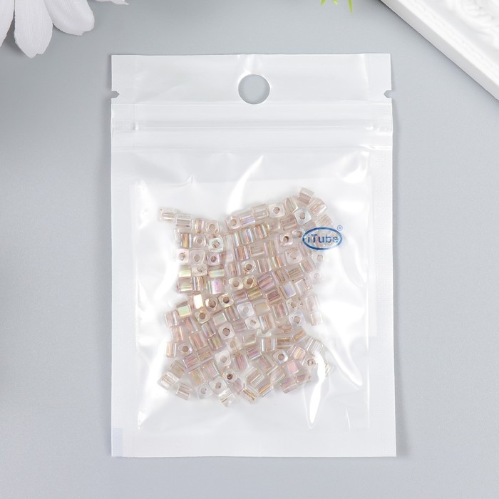 Бисер стекло 6/0  Бисер стекло 6/0 "Кубик. Полупрозрачный. Карамельный" 10 гр