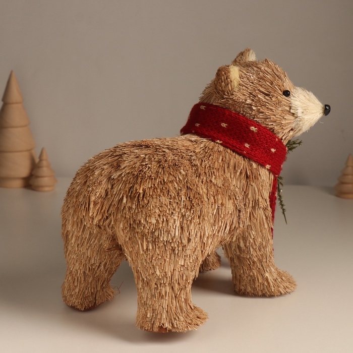 Декор Декор "Медведь в вязаном шарфике с шишками и ягодками" 12х22х19 см