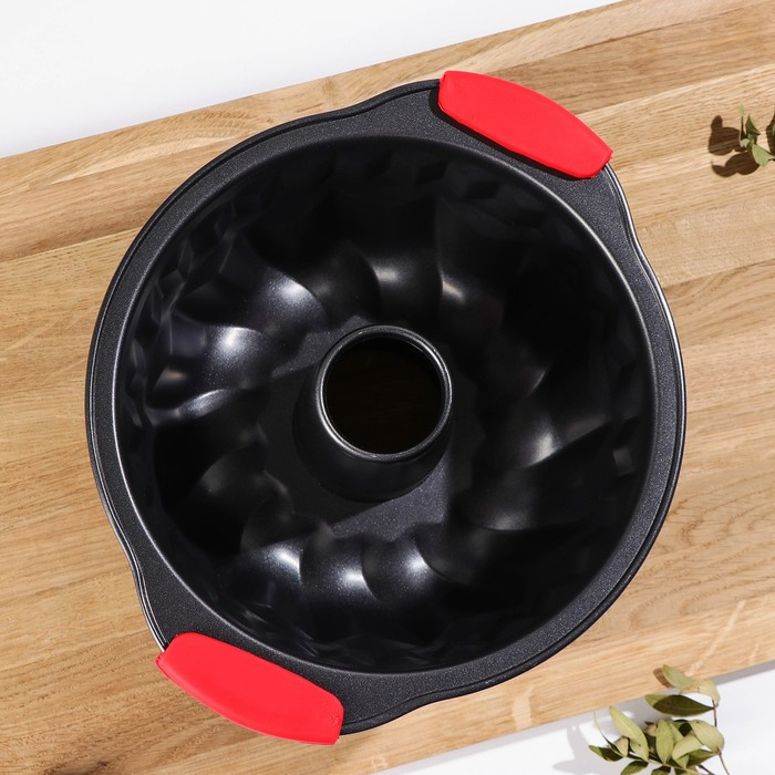 Форма для выпечки Доляна &laquo;Немецкий кекс. Забота&raquo;, 28&times;23,5&times;10,5 см, с силиконовыми ручками, антипригарное покрытие, цвет чёрный