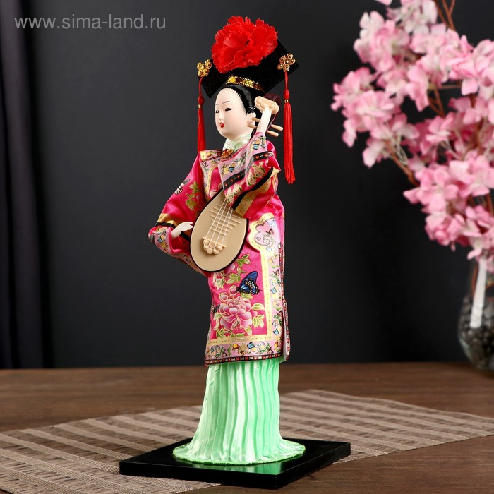 Кукла коллекционная Кукла коллекционная "Китаянка в национ. платье с муз.инструмен. - пипой" МИКС 32х12,5х12,5см