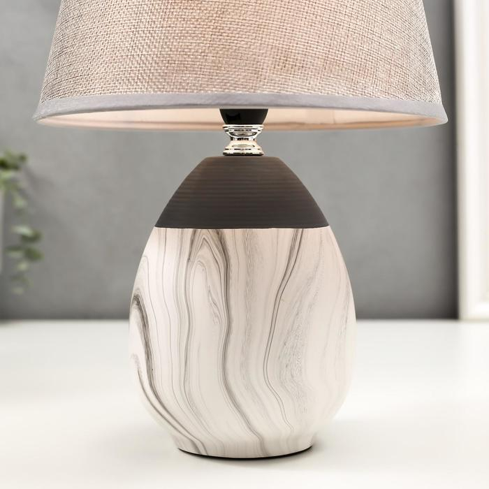 Лампа настольная 16305/1GR E14 40Вт серый 20х20х31 см RISALUX Лампа настольная 16305/1GR E14 40Вт серый 20х20х31 см RISALUX