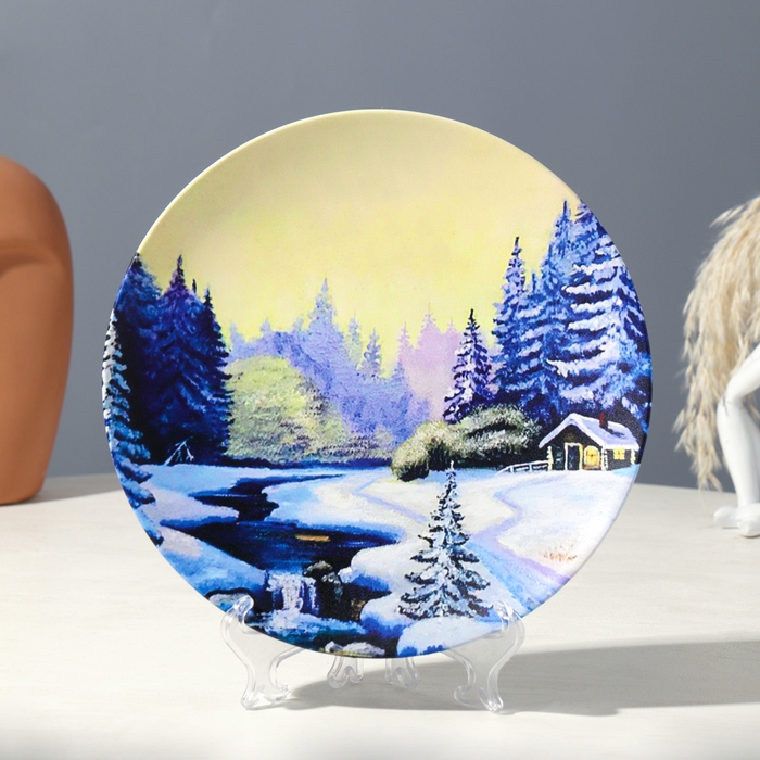 Тарелка декоративная &laquo;Зимушка&raquo;, с рисунком на холсте, вид 2, настенная, D = 19,5 см