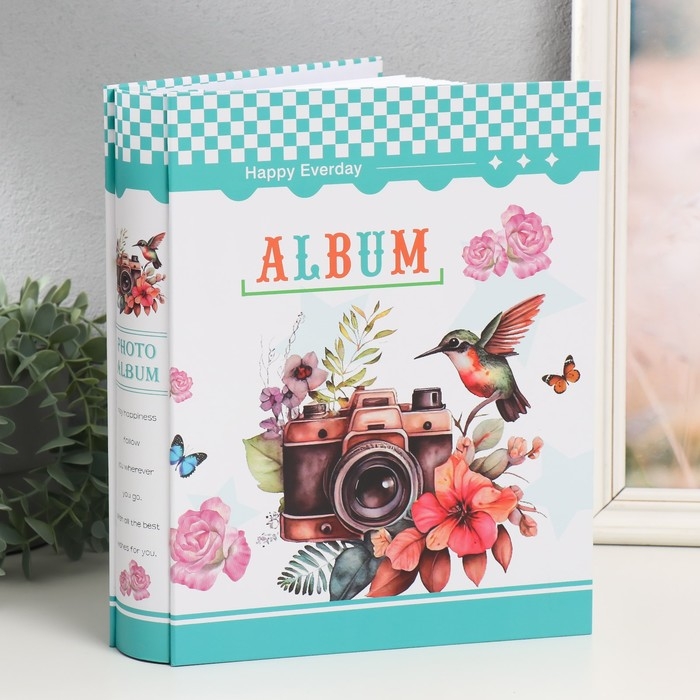 Фотоальбом на 200 фото 13х18 см Фотоальбом на 200 фото 13х18 см "Камера и колибри" серебро, в коробке МИКС 5,8х23,7х29,8 см 993470