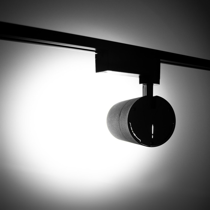 Светильник трековый SIMPLE LED 30Вт черный 7,5х7,5х19,5 см Светильник трековый SIMPLE LED 30Вт черный 7,5х7,5х19,5 см