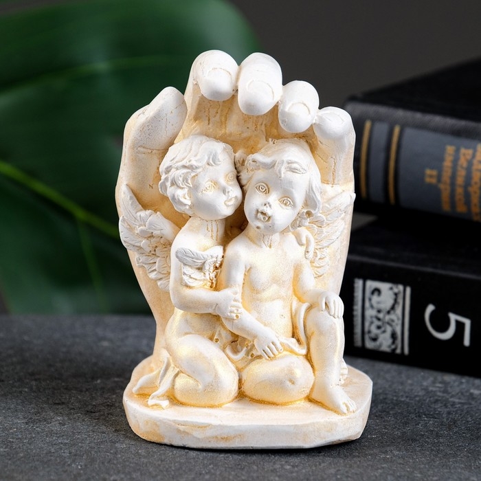 Фигура Фигура "Ангелочки в ладони" позолота, 10х6х5см