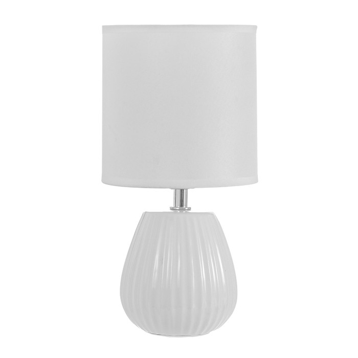 Настольная лампа Настольная лампа "Арнелла" Е14 40Вт белый 14х14х28 см RISALUX