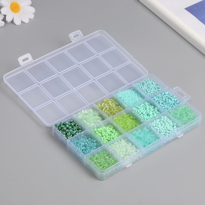 Бисер стекло 6/0, 8/0, 12/0 в шкатулке  Бисер стекло 6/0, 8/0, 12/0 в шкатулке "Зелёный" стеклярус 15,5х9,5х1,6 см