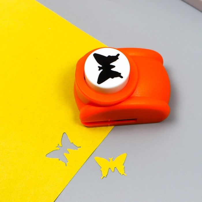 Дырокол фигурный Дырокол фигурный "Бабочка" d=2,5 см 5х5х4 см МИКС