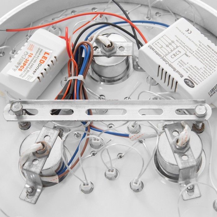 Люстра буше Люстра буше "Оливия" е27 3х40вт 29х29х20 МОДЕЛЬ: 2800115