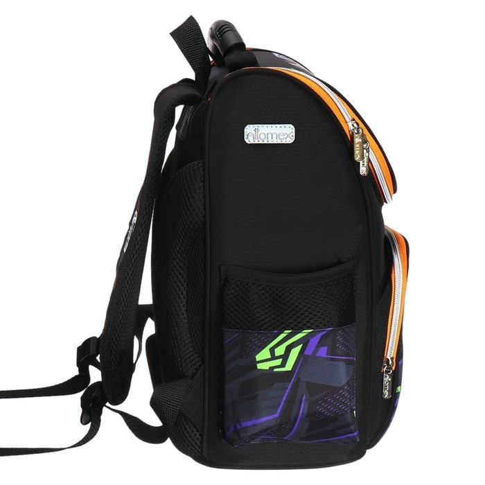 Ранец Стандарт 34 х 27 х 20 deVENTE Attomex Lite 14L, Football черный 7030416 Ранец Стандарт 34 х 27 х 20 deVENTE Attomex Lite 14L, Football черный 7030416