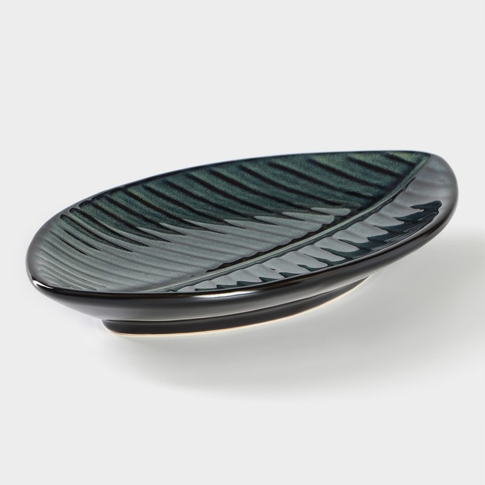 Салатник керамический «Лист», 20×12 см