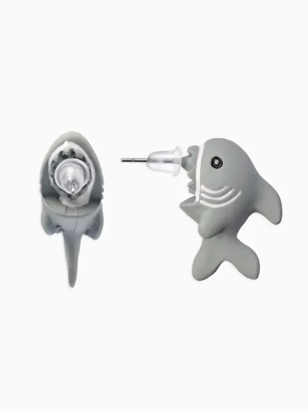 Серьги из полимерной глины &laquo;Акула&raquo;, серые