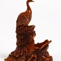 Подставка под бутылку TAKE IT EASY &laquo;Павлин&raquo;, полистоун под дерево, 23&times;15&times;33 см