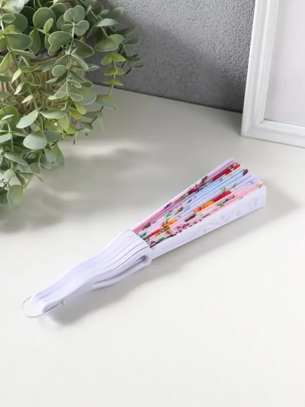 Веер складной &laquo;Певчие птички и цветы&raquo;, 22.5 см