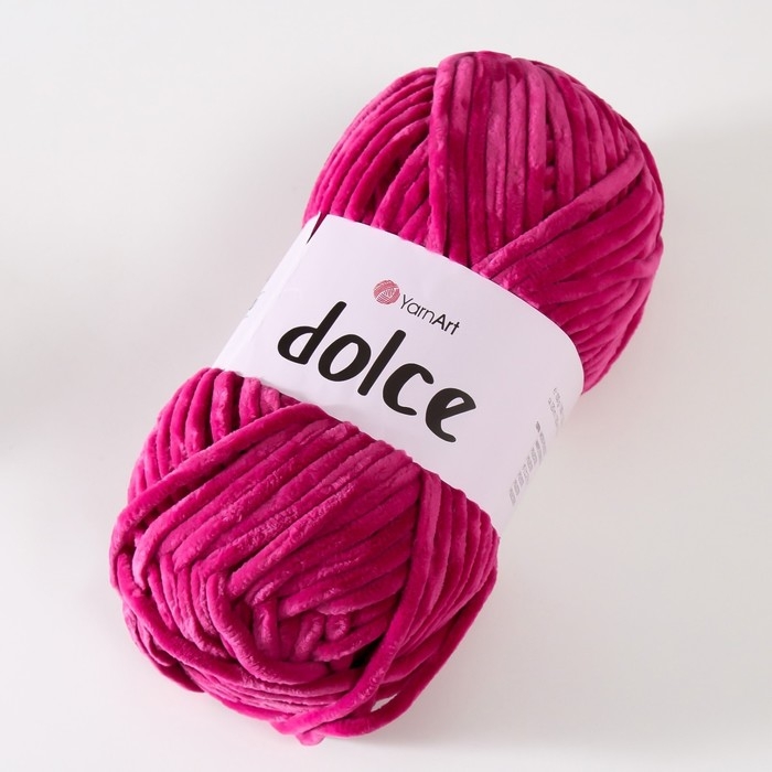 Плюшевая пряжа для вязания спицами, крючком YarnArt, Dolce, 100% микрополиэстер, 120 м/100 г, (794 фуксия)