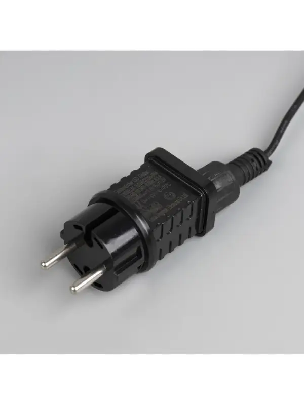 Гирлянда &laquo;Белт-лайт&raquo; 5 м с насадками &laquo;Роса&raquo;, IP44, УМС, тёмная нить, 50 LED, свечение мульти, 3 В