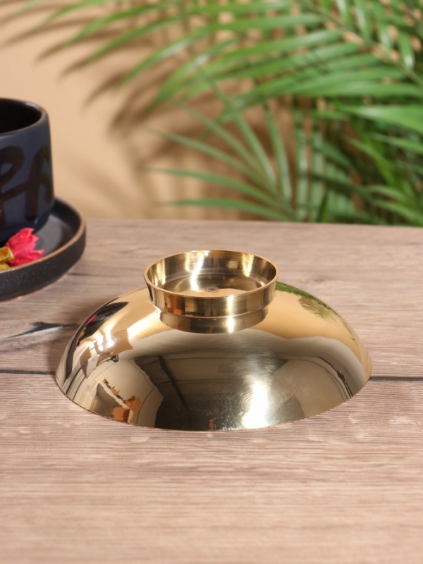 Блюдо сервировочное Блюдо сервировочное "Золотая с перламутром" латунь 14,5х14,5х5 см