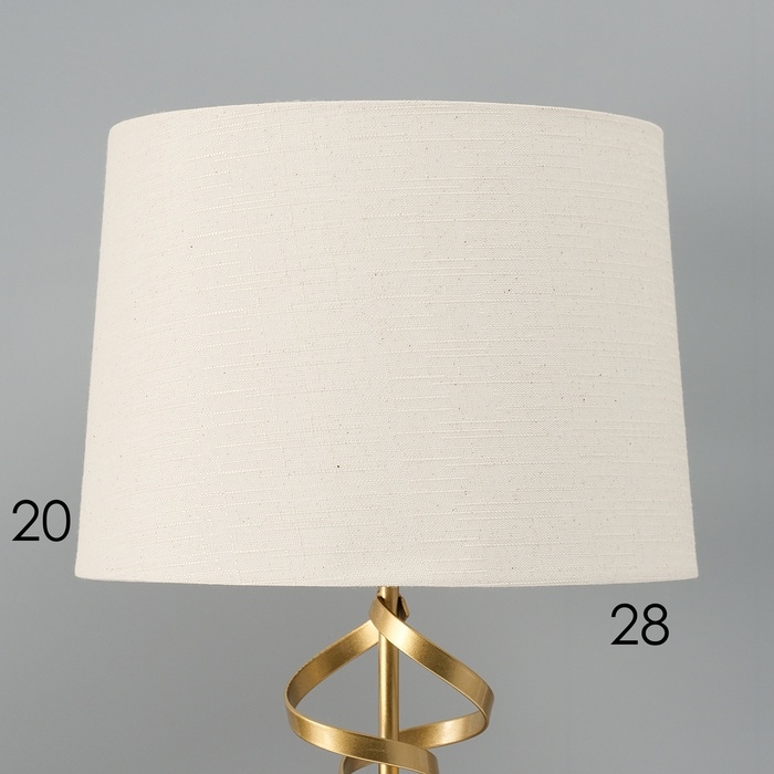 Настольная лампа с абажуром RISALUX «Малави», Е27, 40 Вт, золото, фигурное основание, 28×28×54 см Настольная лампа с абажуром RISALUX «Малави», Е27, 40 Вт, золото, фигурное основание, 28×28×54 см