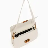 Сумка женская мессенджер TEXTURA на клапане, 26&times;8.5&times;14 см, молочная