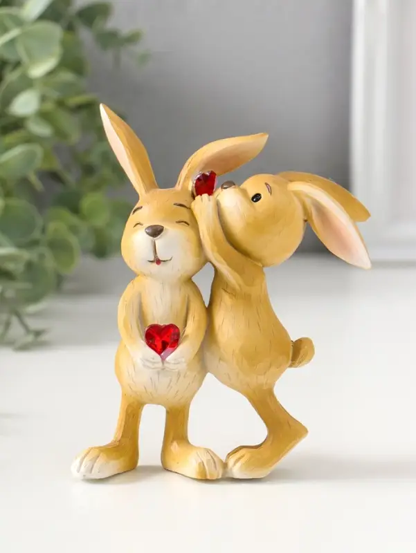 Сувенир полистоун "Зайчики с сердечком - хочешь расскажу секрет?" 12,5 см