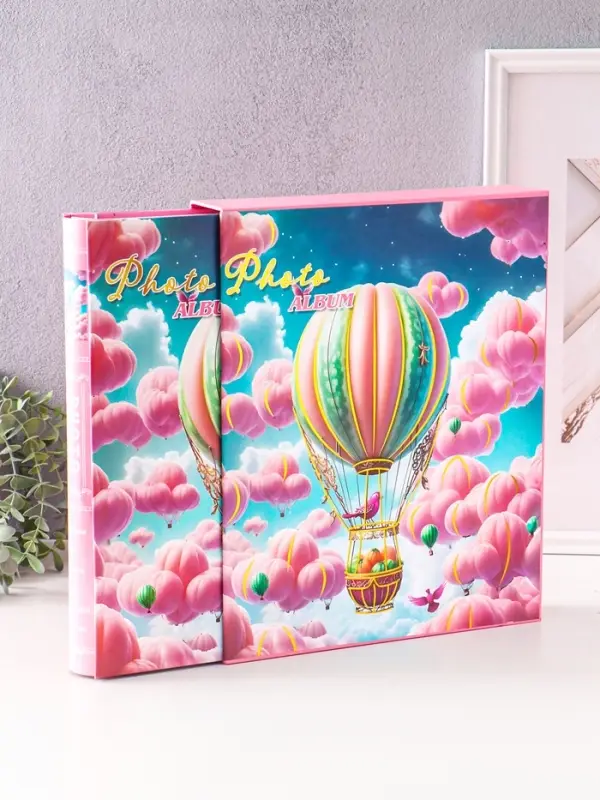 Фотоальбом на 400 фото10х15 см Фотоальбом на 400 фото10х15 см"Воздушный шар и птица" в коробке тисн.золото 6х27,5х33,5 см