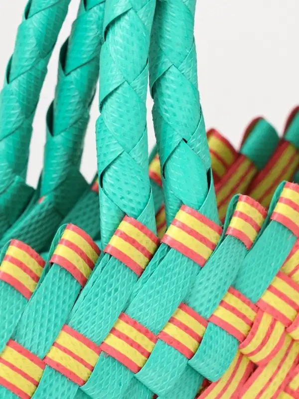 Сумка плетёная, 20&times;10&times;30 см, пластик, бирюзово-жёлтая