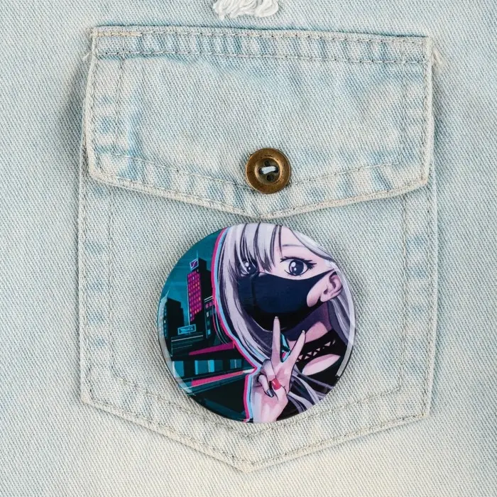 Значок закатной «Аниме девушка в городе», d = 5,6 см Значок закатной «Аниме девушка в городе», d = 5,6 см