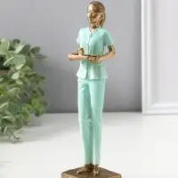 Сувенир полистоун "Медсестра в зелёном костюме с подносом с лекарствами" 23,5 см