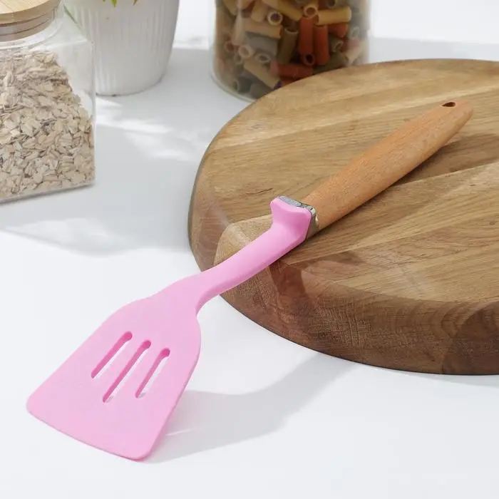 Лопатка с прорезями Доляна «Стелла», 29 см, цвет розовый