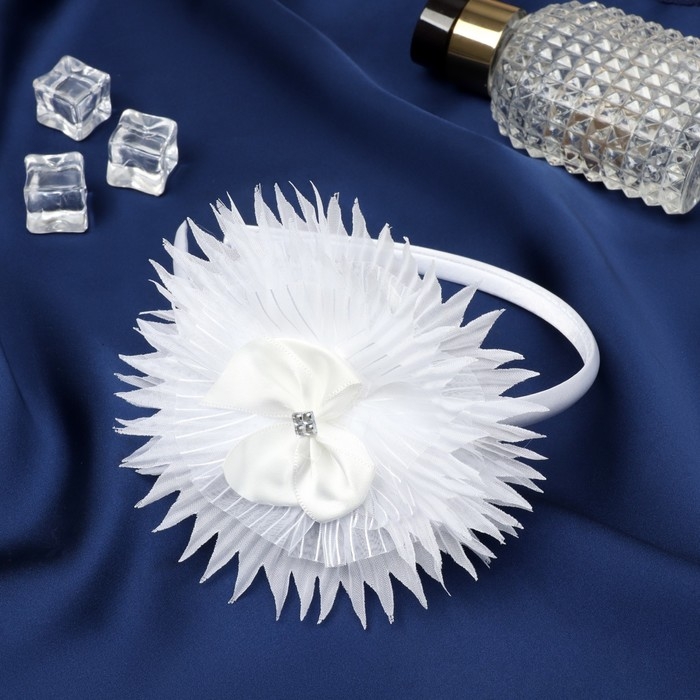 Ободок для волос  Ободок для волос "Малышка" цветок острые лепестки, 0,9 см, белый