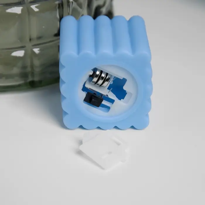 Светодиодная фигура &laquo;Куб&raquo; 5&times;5 см, от батареек AG13&times;3, свечение тёплое белое