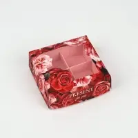 Коробка под 4 конфеты &laquo;Презент&raquo;, 10.5&times;10.5&times;3.5 см