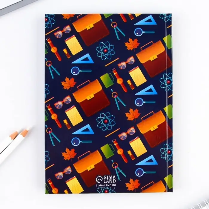 Ежедневник недатированный, А5, 80 л., в подарочной коробке, твердая обложка &laquo;Лучшему учителю&raquo;