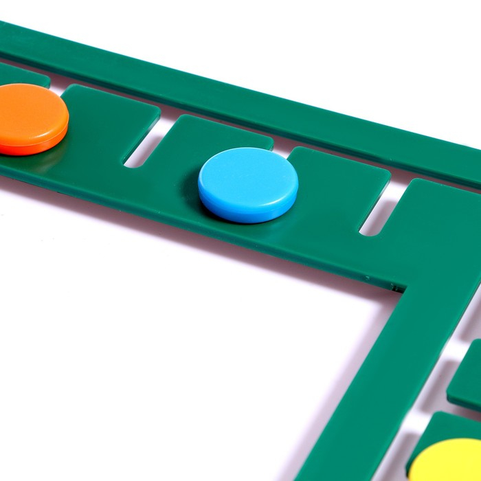 Логический планшет «Умный планшет» без карточек, цвет МИКС, по методике Монтессори Логический планшет «Умный планшет» без карточек, цвет МИКС, по методике Монтессори