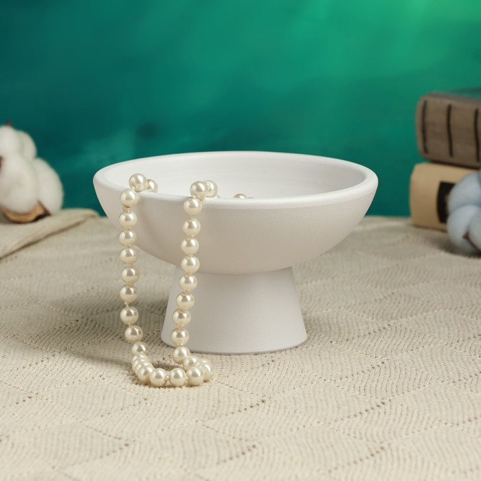 Кашпо - подставка  Кашпо - подставка "Кристофер", 13х13х8см, белое