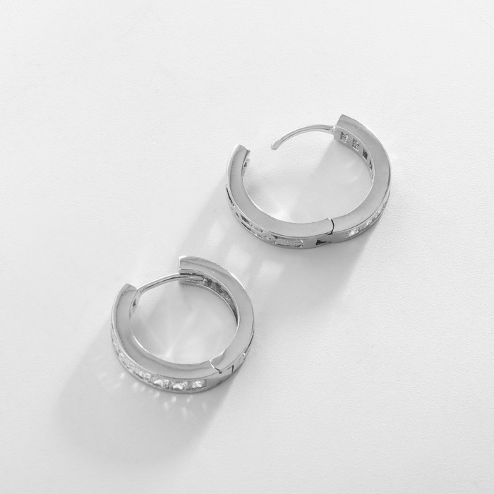 Серьги-кольца XUPING благородство, цвет белый в серебре, d=2 см Серьги-кольца XUPING благородство, цвет белый в серебре, d=2 см