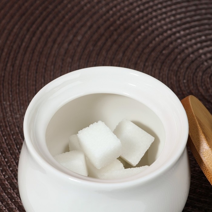 Сахарница керамическая «Цветы», 230 мл, цвет белый Сахарница керамическая «Цветы», 230 мл, цвет белый