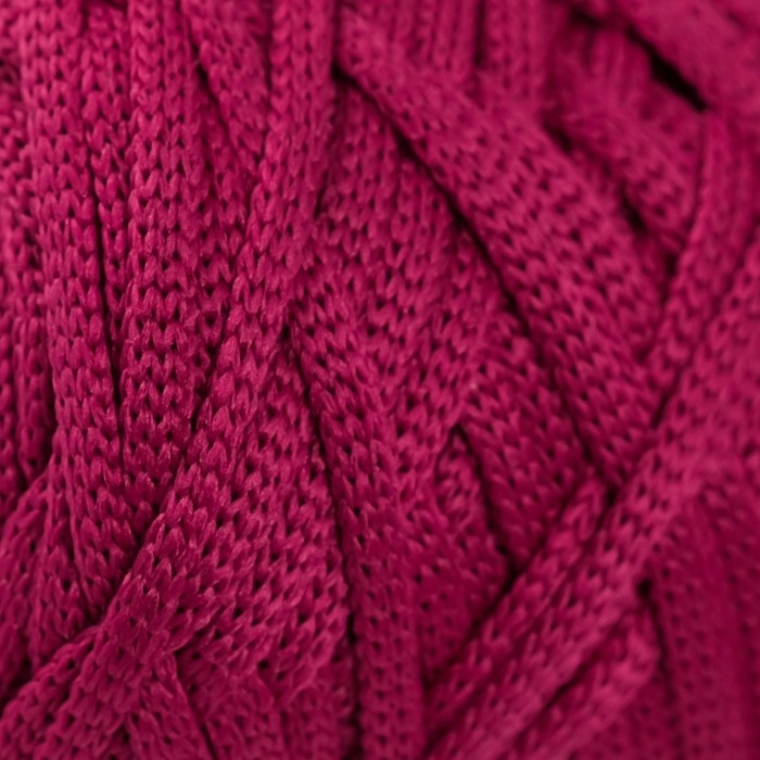 Шнур для вязания 100% полиэфир, ширина 3 мм 100м (слива) Шнур для вязания 100% полиэфир, ширина 3 мм 100м (слива)