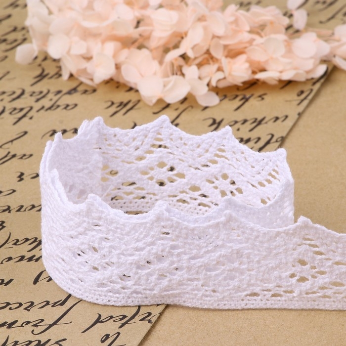 Кружево вязаное, 40 мм × 10 ± 1 м, цвет белый Кружево вязаное, 40 мм × 10 ± 1 м, цвет белый